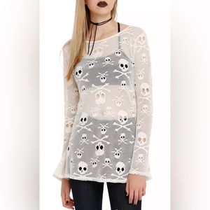 Royal Bones Tripp Women’s Cream Fishnet Skull Tunic w/ Scoop Back & Tie SZ XXL.